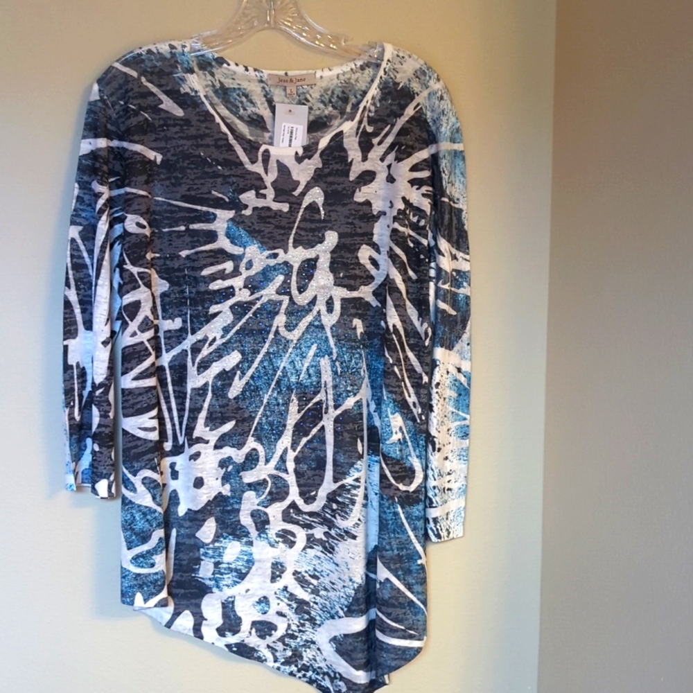 Jess & Jane burn out tunic